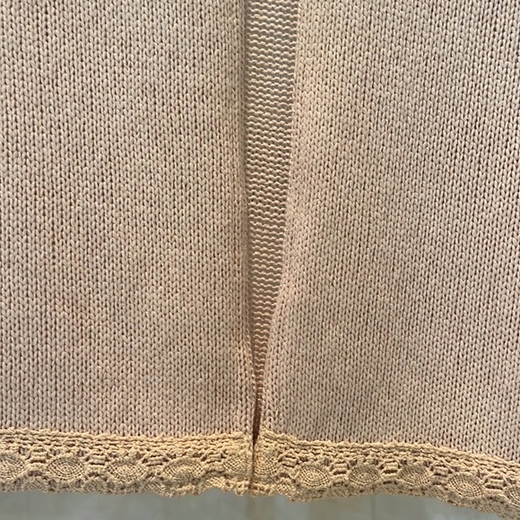 The great American sportswear company, cardigan, one button, top, size medium - Picture 3 of 6